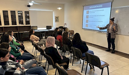 Students taking part in a lecture as a part of career orientation program.