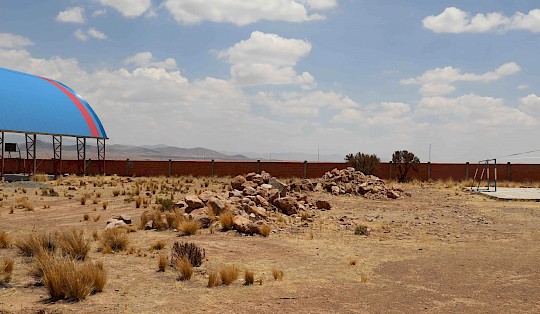 The Bolivian Altiplano is a dry area about 3,700 meters above sea level. Climate change has made the drought worse by reducing rainfall.